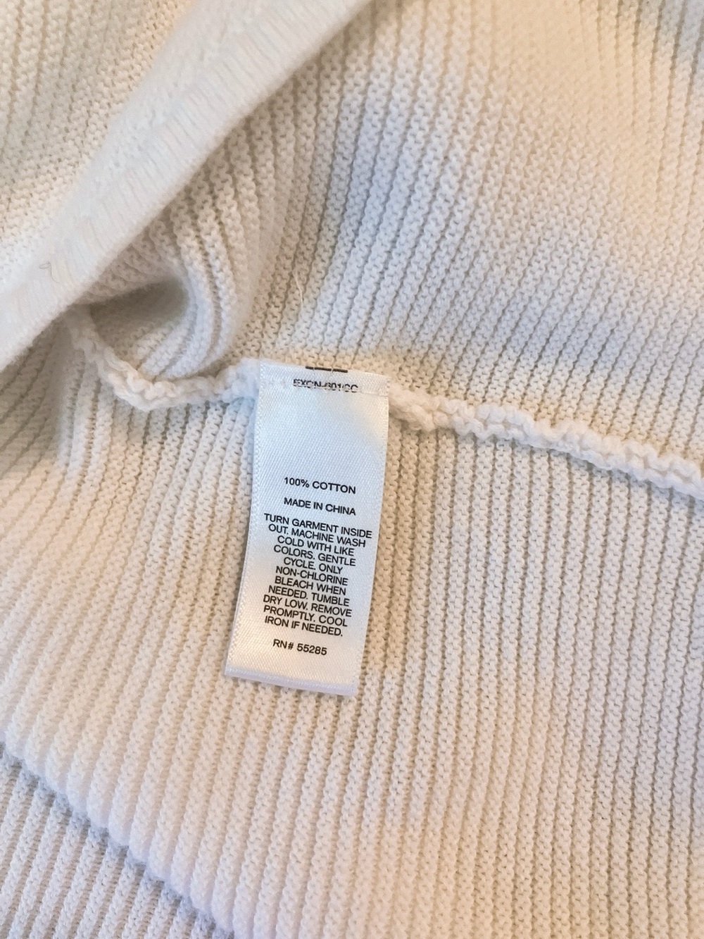 Express White Longsleeve Ribbed Cardigan Sweater Medium - Picture 6 of 10